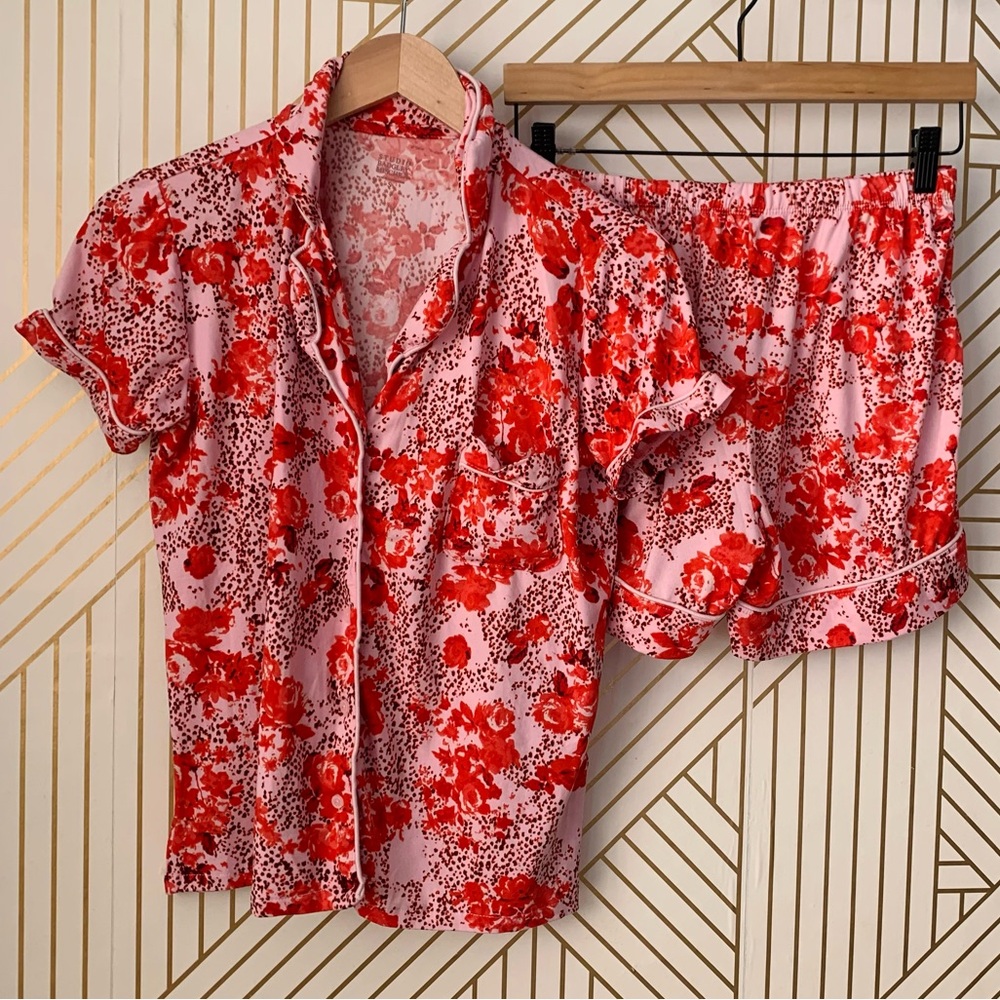 Studio Badgley mischka Floral PJ set short & shirt pink trim piping button front